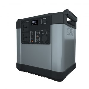 2000 W portable power station